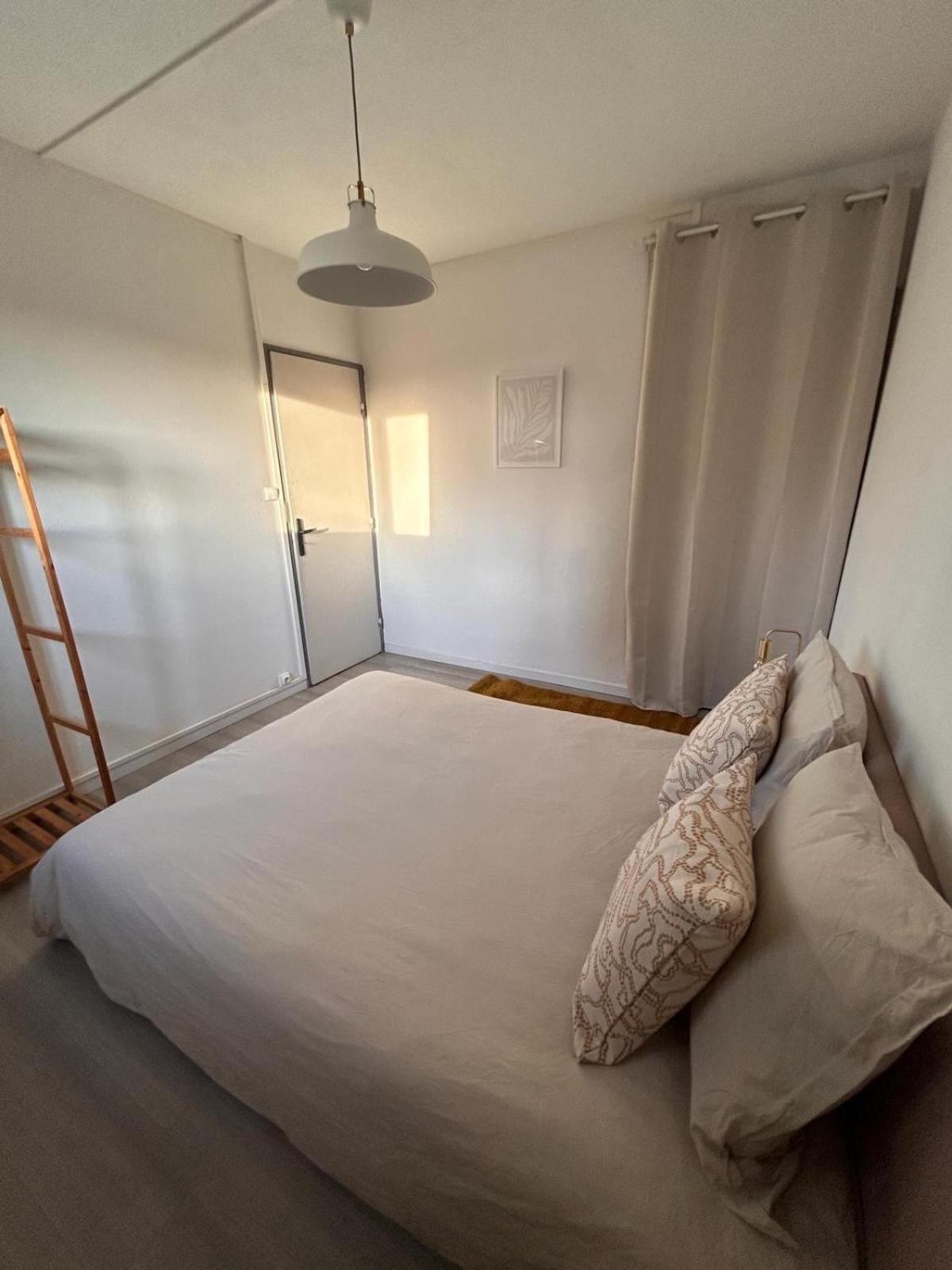 Cosy F3 Proche Centre Apartment แบลฟอร์ ภายนอก รูปภาพ